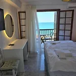 Akrogiali Affittacamere 3*