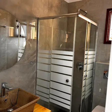 Akrogiali Agios Ioannis (Thessaly)